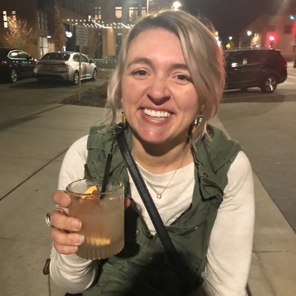 Heyyyy, I’m Alli!! ✌️ - Picture 14 of 16